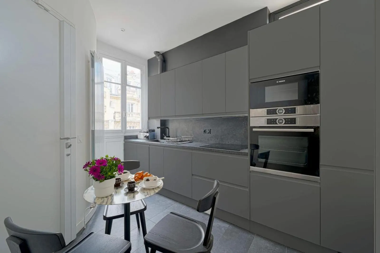 Charming Auteuil Apartment 파리 프랑스